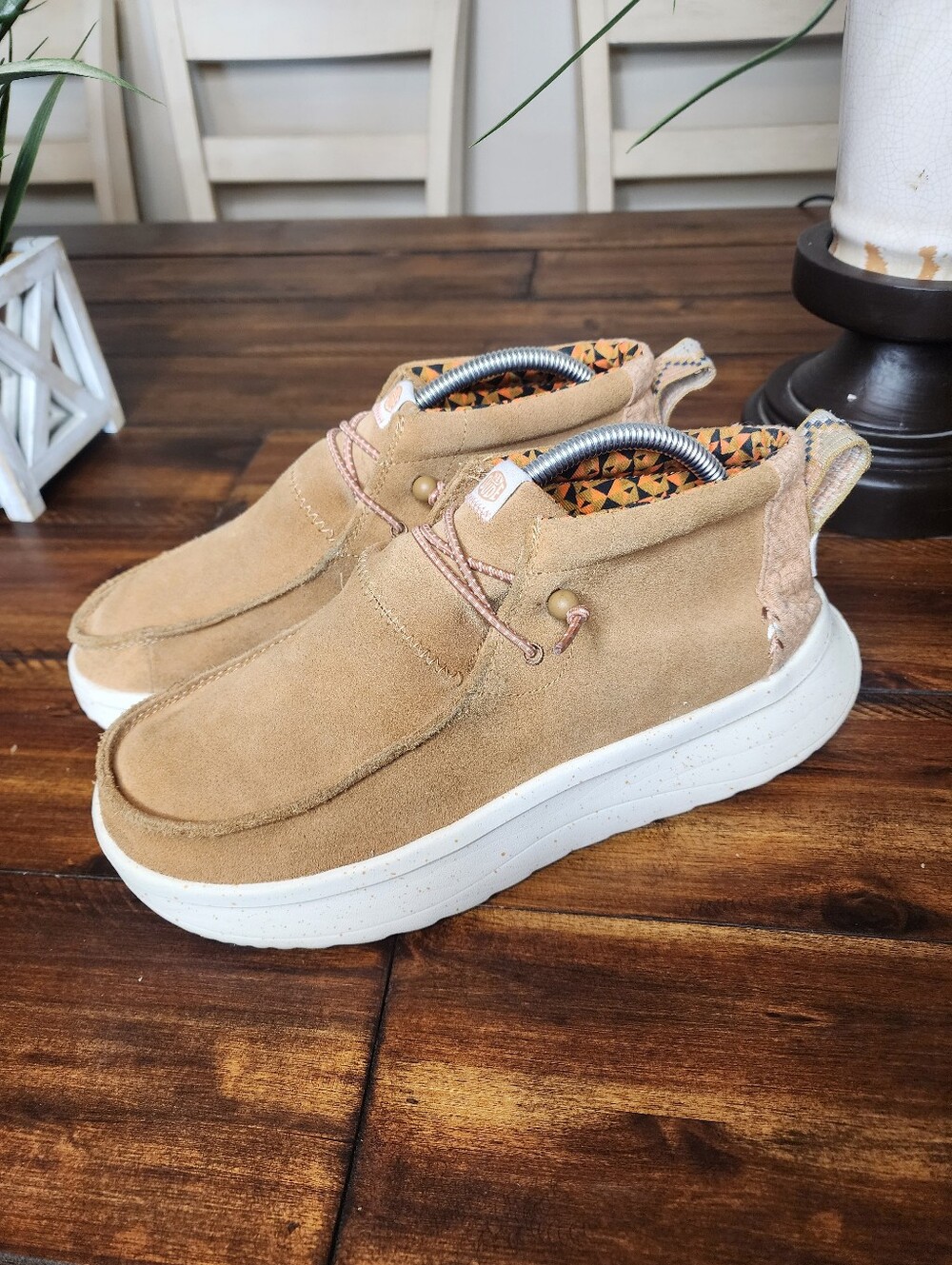 HEYDUDE Wendy Peak Hi Suede Platform Shoes Tan Size 10